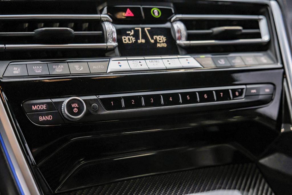 Used 2022 BMW M850i xDrive Coupe w/ Driving Assistance Package image 30