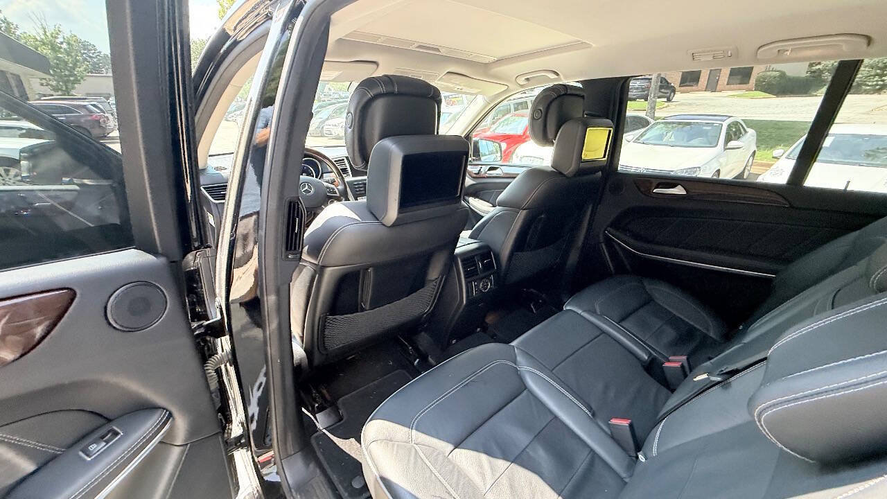 Used 2014 Mercedes-Benz GL 550 4MATIC image 43