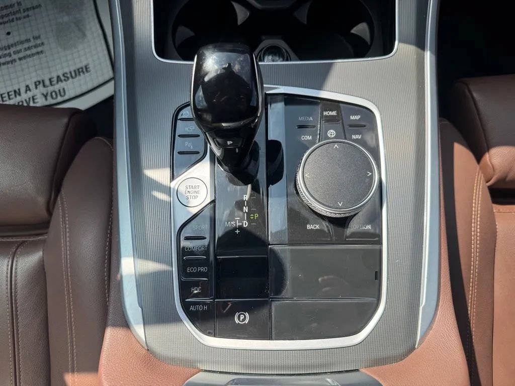 Used 2022 BMW X5 xDrive40i AWD/4WD image 26