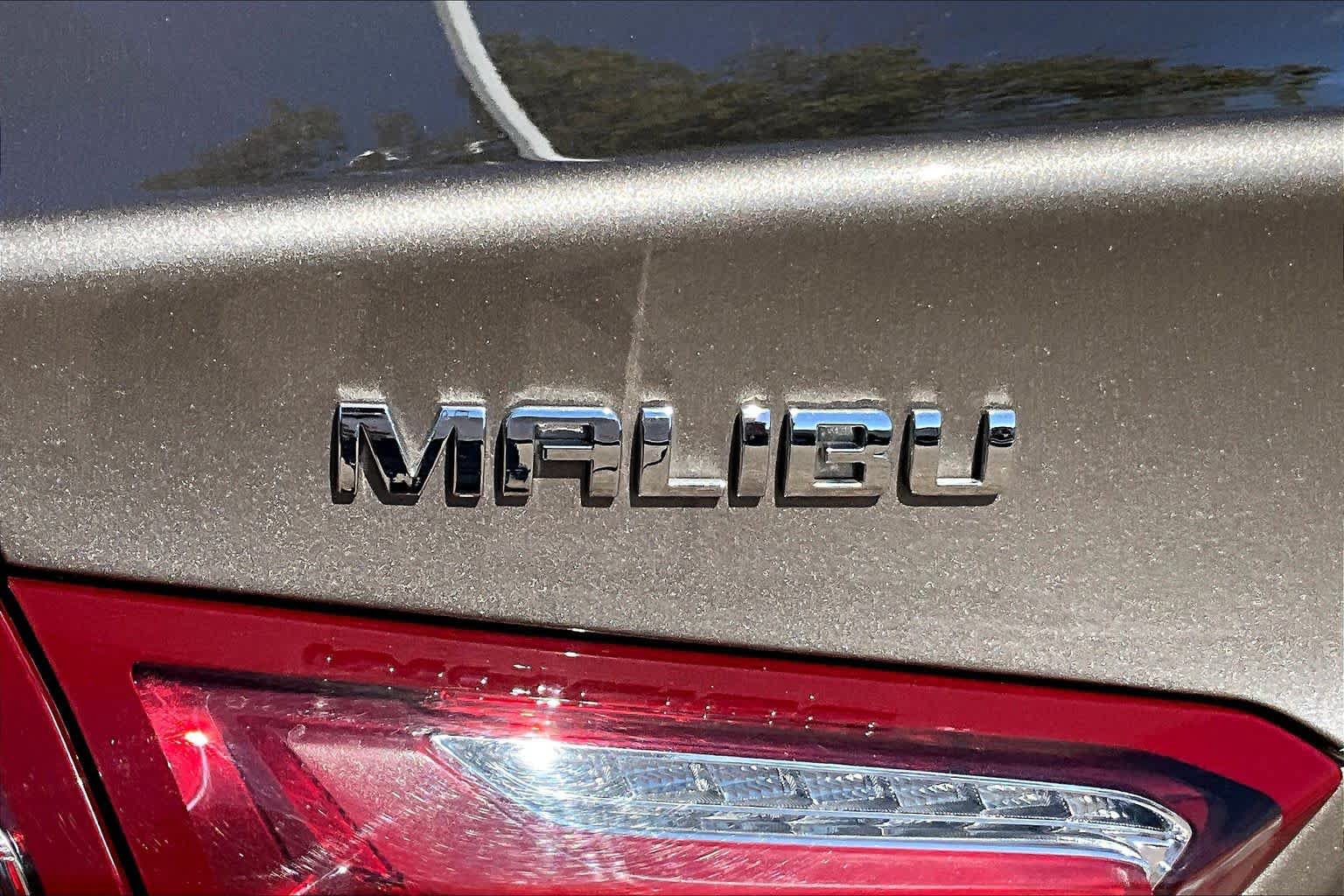 Used 2024 Chevrolet Malibu LT FWD image 33