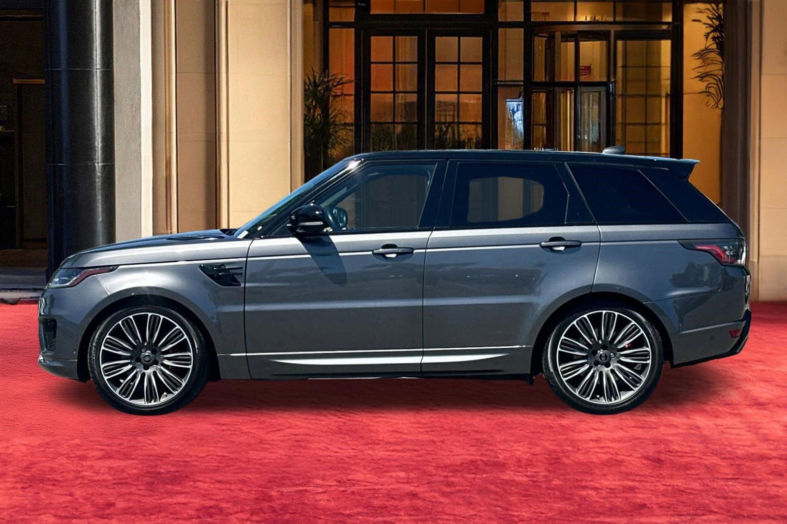 Used 2018 Land Rover Range Rover Sport Autobiography AWD/4WD image 2