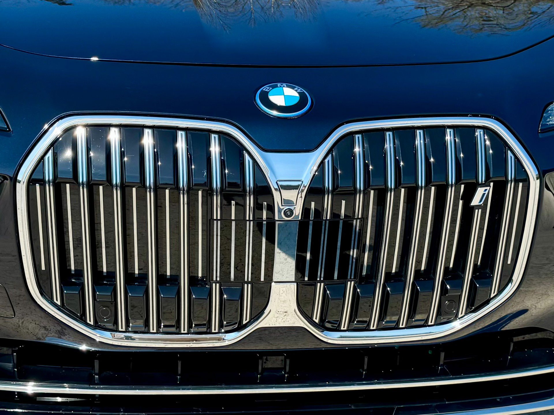 Used 2025 BMW i7 eDrive50 w/ Executive Package image 78