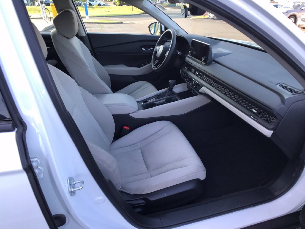 Certified 2024 Honda Accord EX image 10