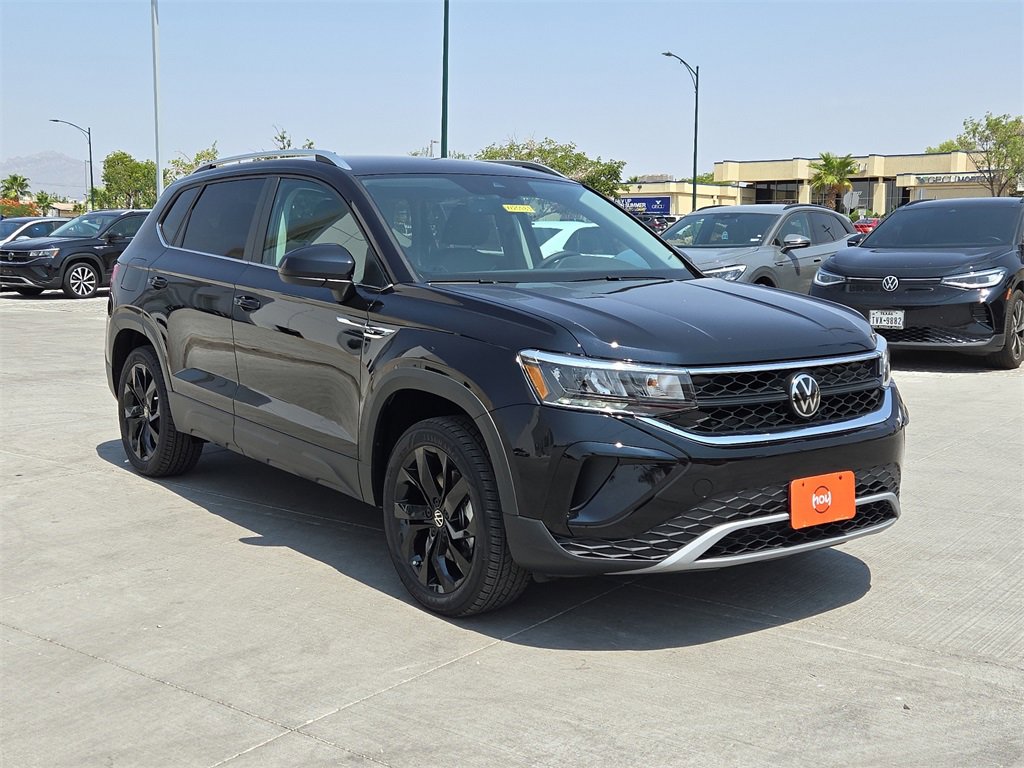 Used 2024 Volkswagen Taos SE