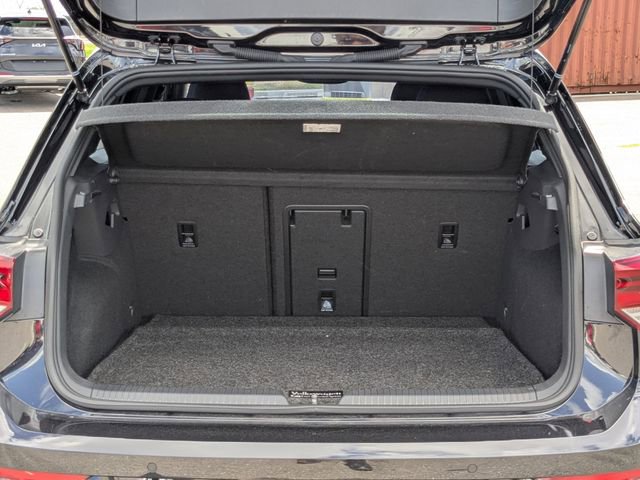 Used 2023 Volkswagen Golf 20th Anniversary Edition image 14