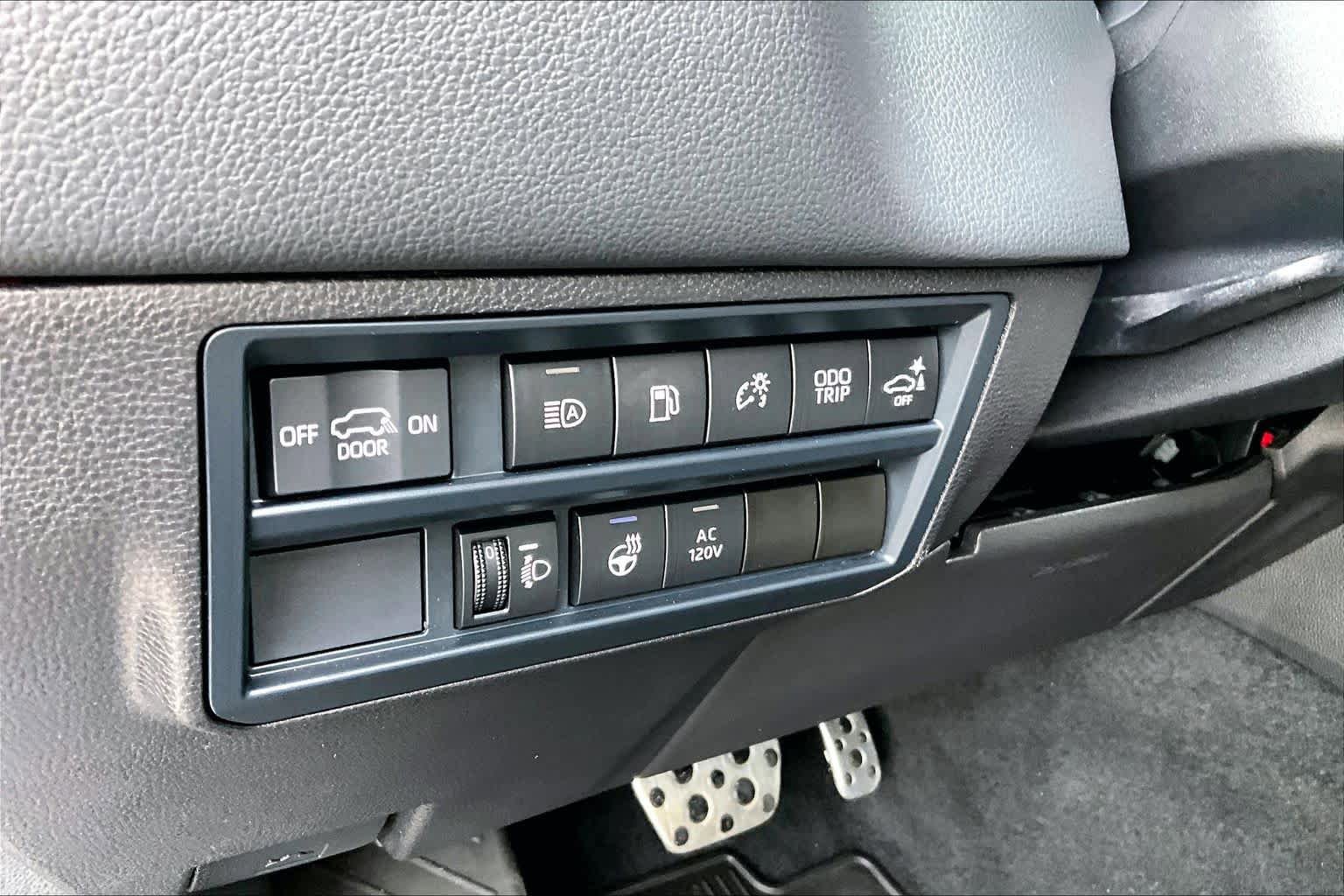Certified 2024 Toyota Sequoia SR5 w/ SR5 Premium Package AWD/4WD image 33
