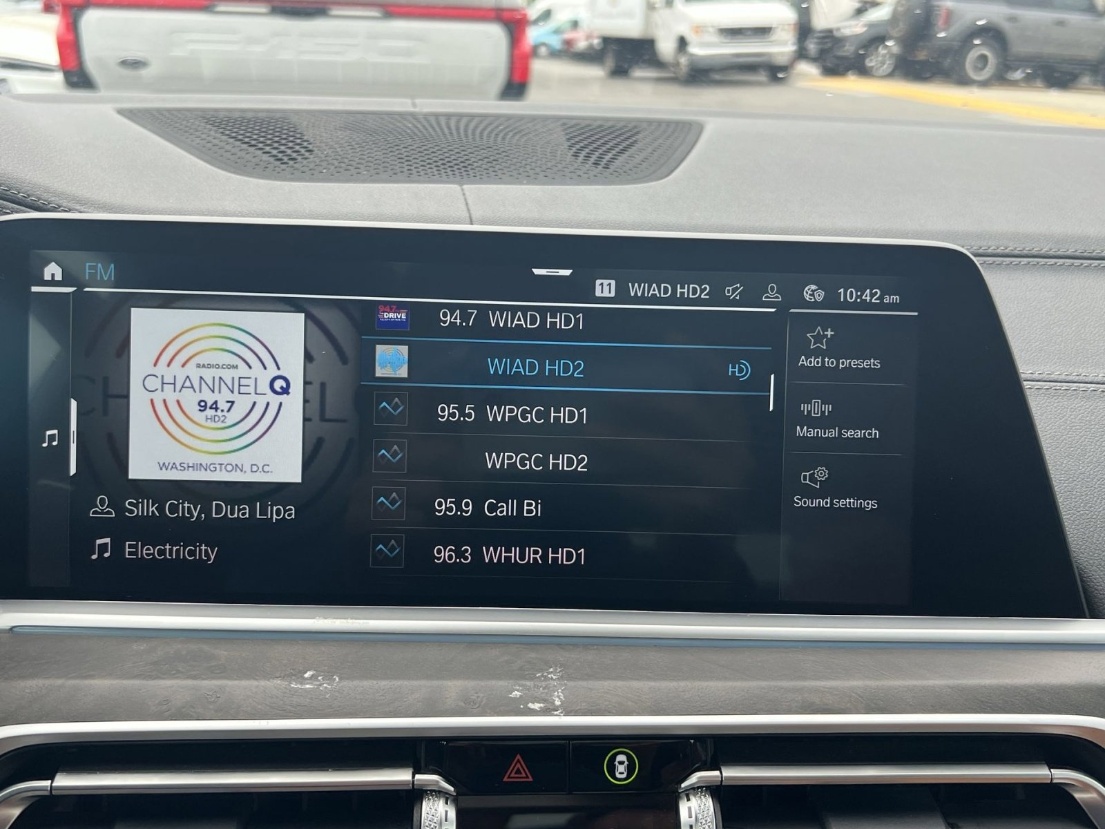 Used 2022 BMW X5 xDrive45e w/ Climate Comfort Package image 26