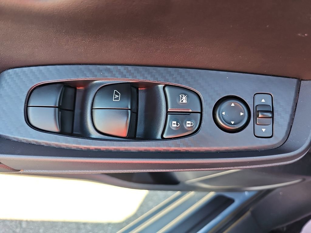 Used 2025 Nissan Sentra SV w/ All-Weather Package image 31