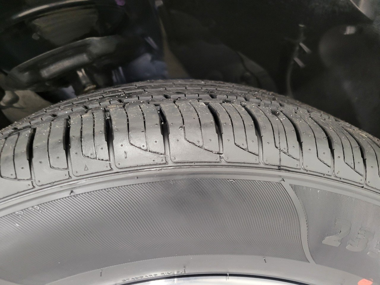 Used 2025 Nissan Rogue SV image 5