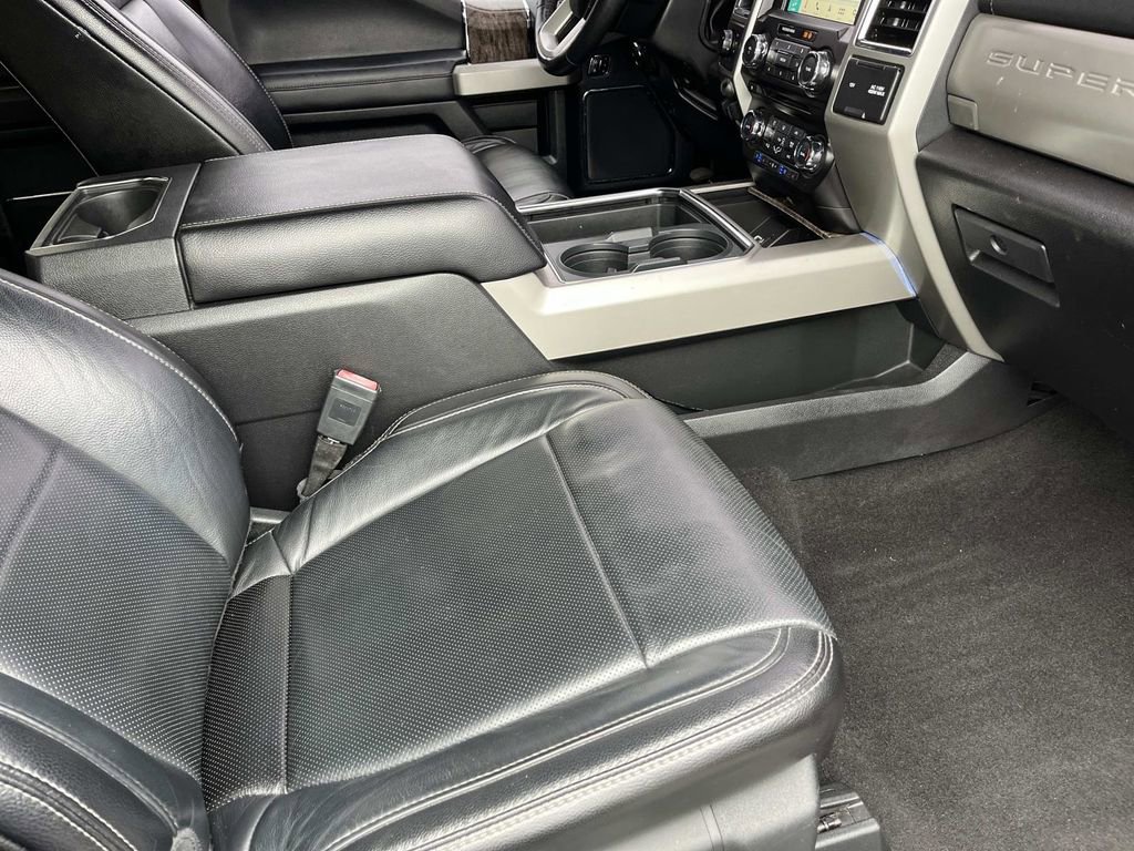 Used 2018 Ford F250 Lariat w/ Lariat Ultimate Package image 21
