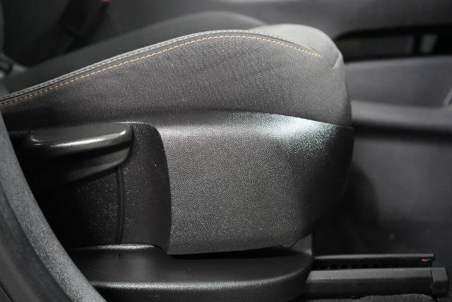 Used 2020 GMC Terrain SLE FWD image 32