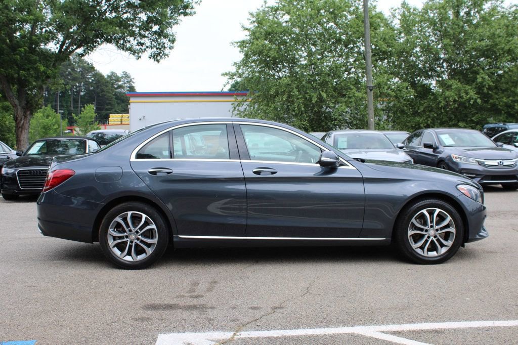 Used 2015 Mercedes-Benz C 300 4MATIC Sedan image 5