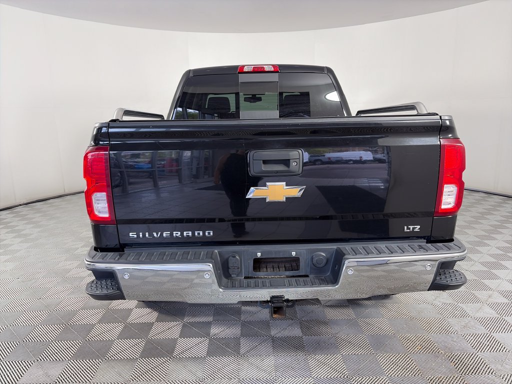 Used 2016 Chevrolet Silverado 1500 LTZ w/ Sport Package AWD/4WD image 6