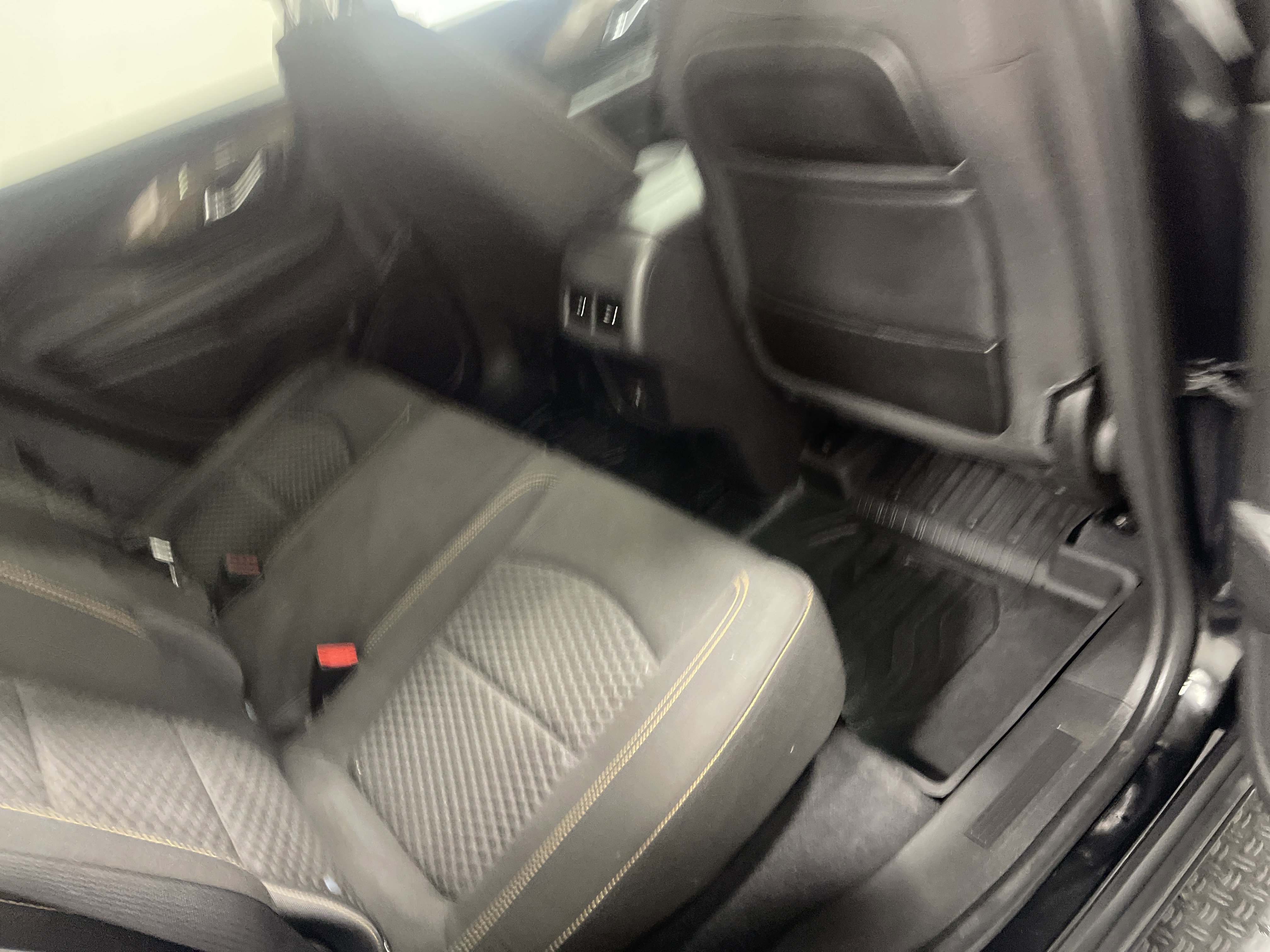 Used 2021 GMC Terrain SLE w/ Driver Convenience Package image 22