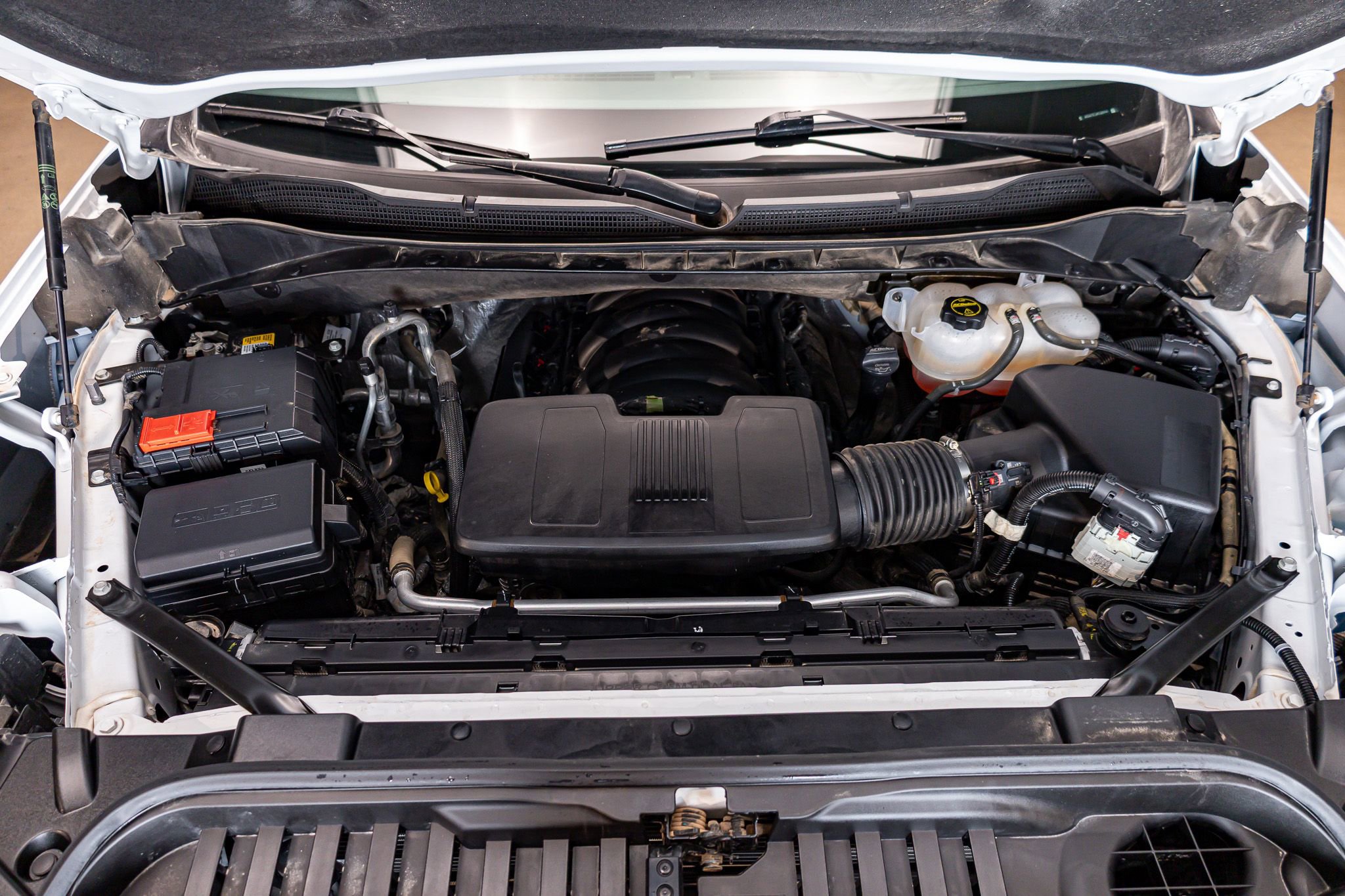 Used 2024 Chevrolet Silverado 1500 LT Trail Boss w/ Convenience Package II image 29