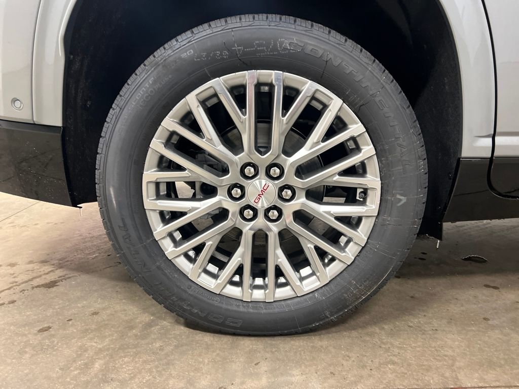 New 2026 GMC Acadia Denali w/ Super Cruise Package image 9