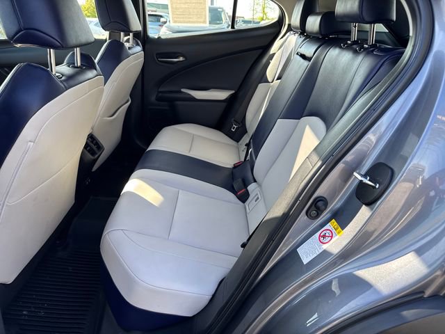 Used 2019 Lexus UX 200 w/ Premium Package FWD image 25
