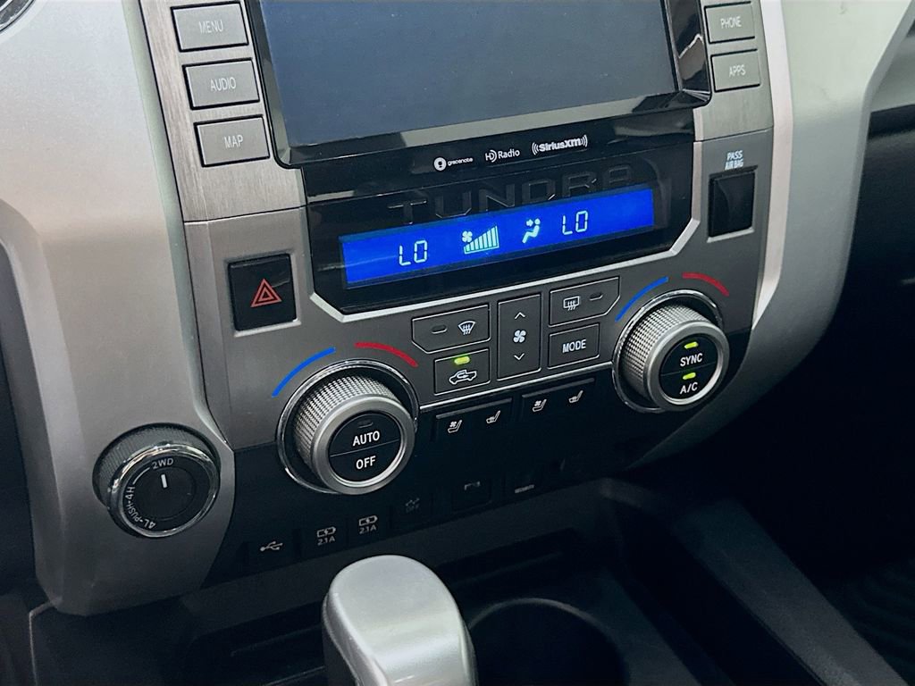 Used 2021 Toyota Tundra Platinum AWD/4WD image 29