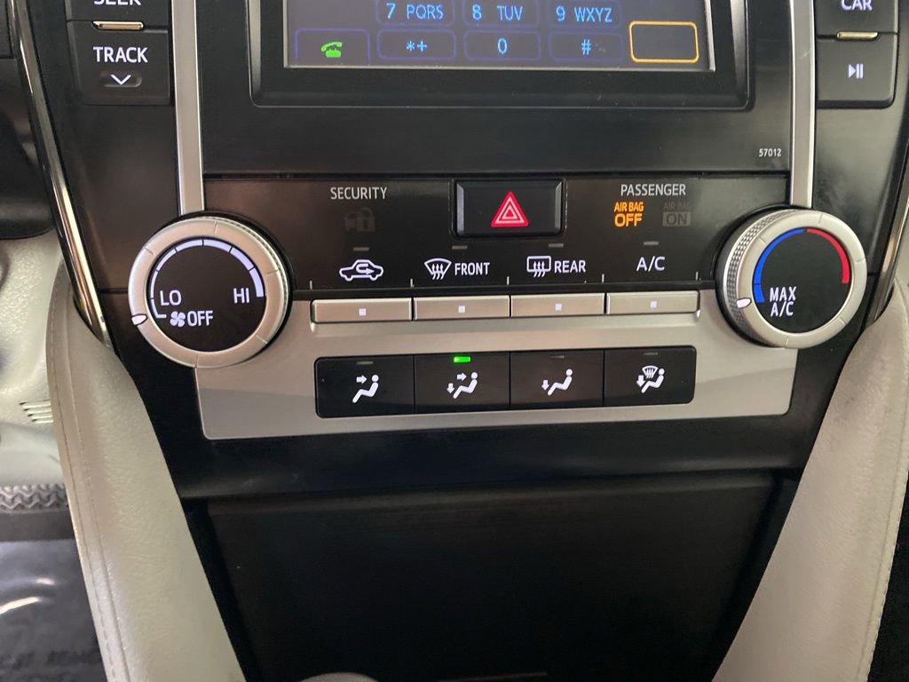 Used 2012 Toyota Camry LE FWD image 19