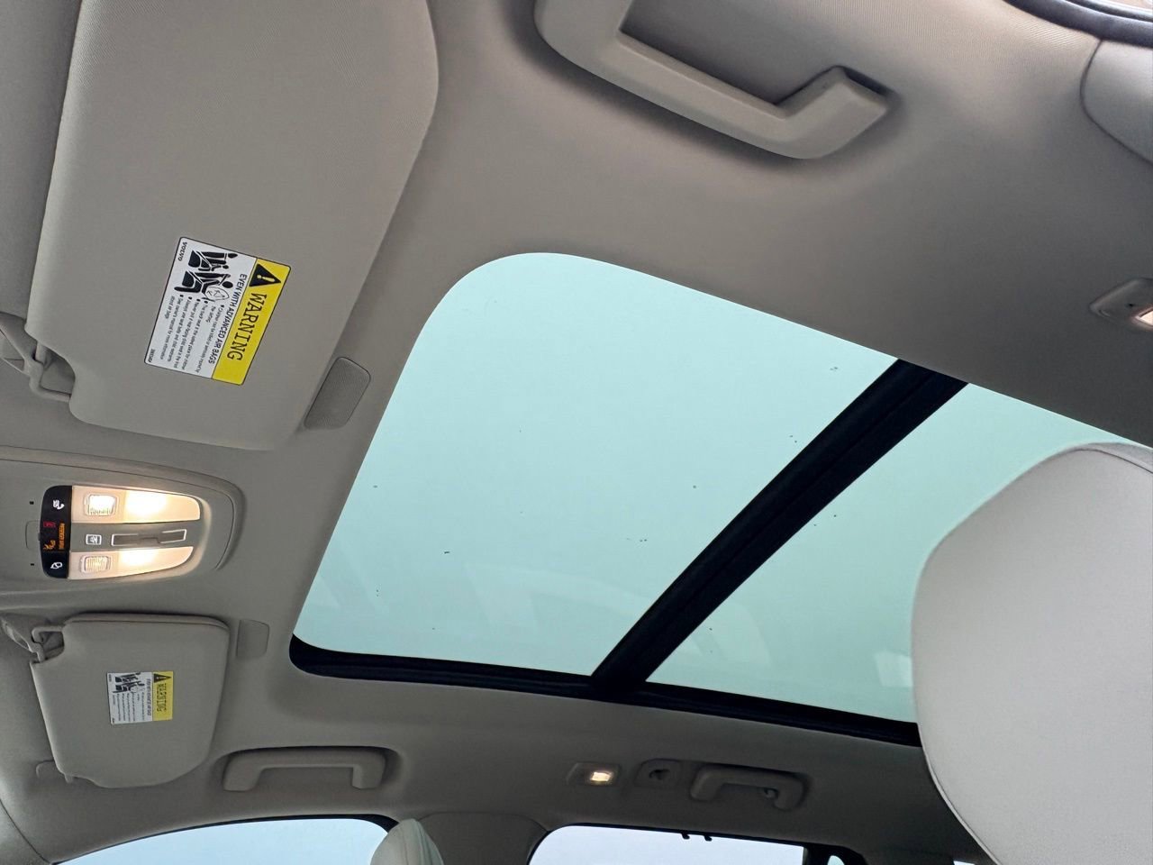 New 2026 Volvo XC90 B6 Ultra w/ Protection Package Premier AWD/4WD image 21