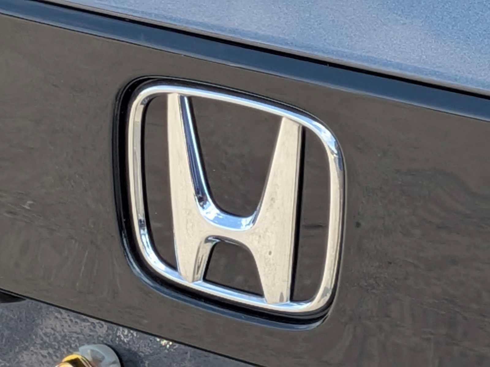 Certified 2023 Honda Accord EX image 12