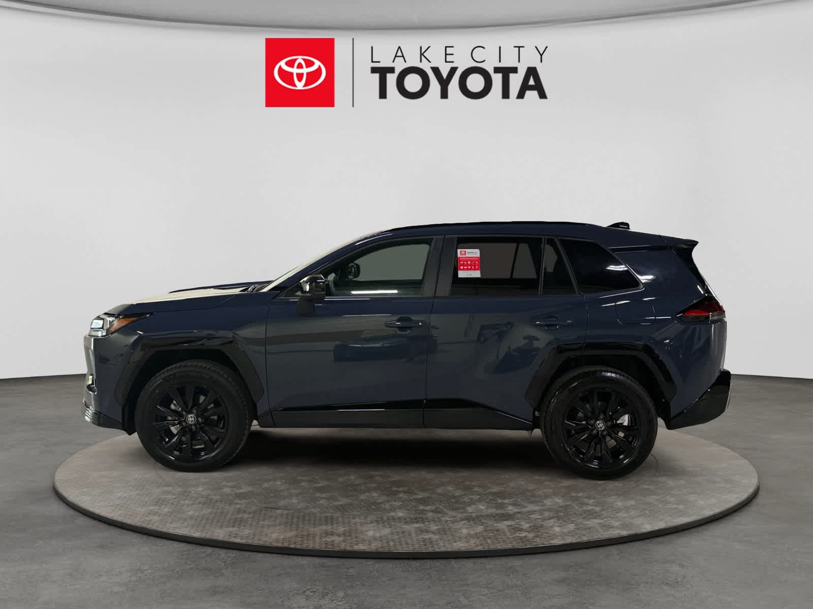 New 2026 Toyota RAV4 SE FWD image 3