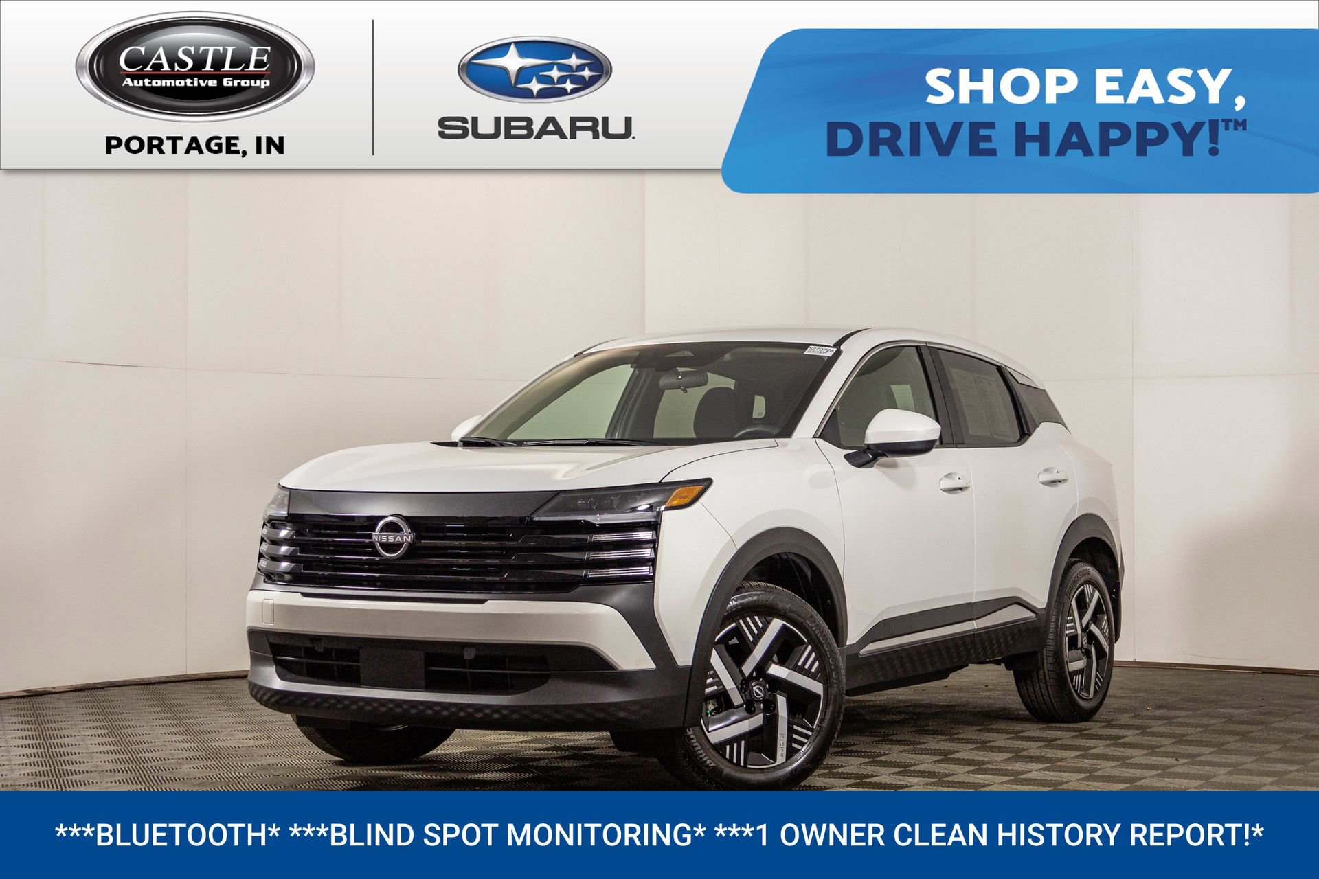 Used 2025 Nissan Kicks SV image 1