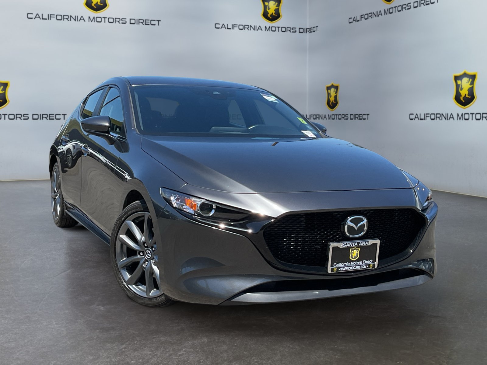 Used 2019 MAZDA MAZDA3 AWD Hatchback w/ Preferred Pkg image 3