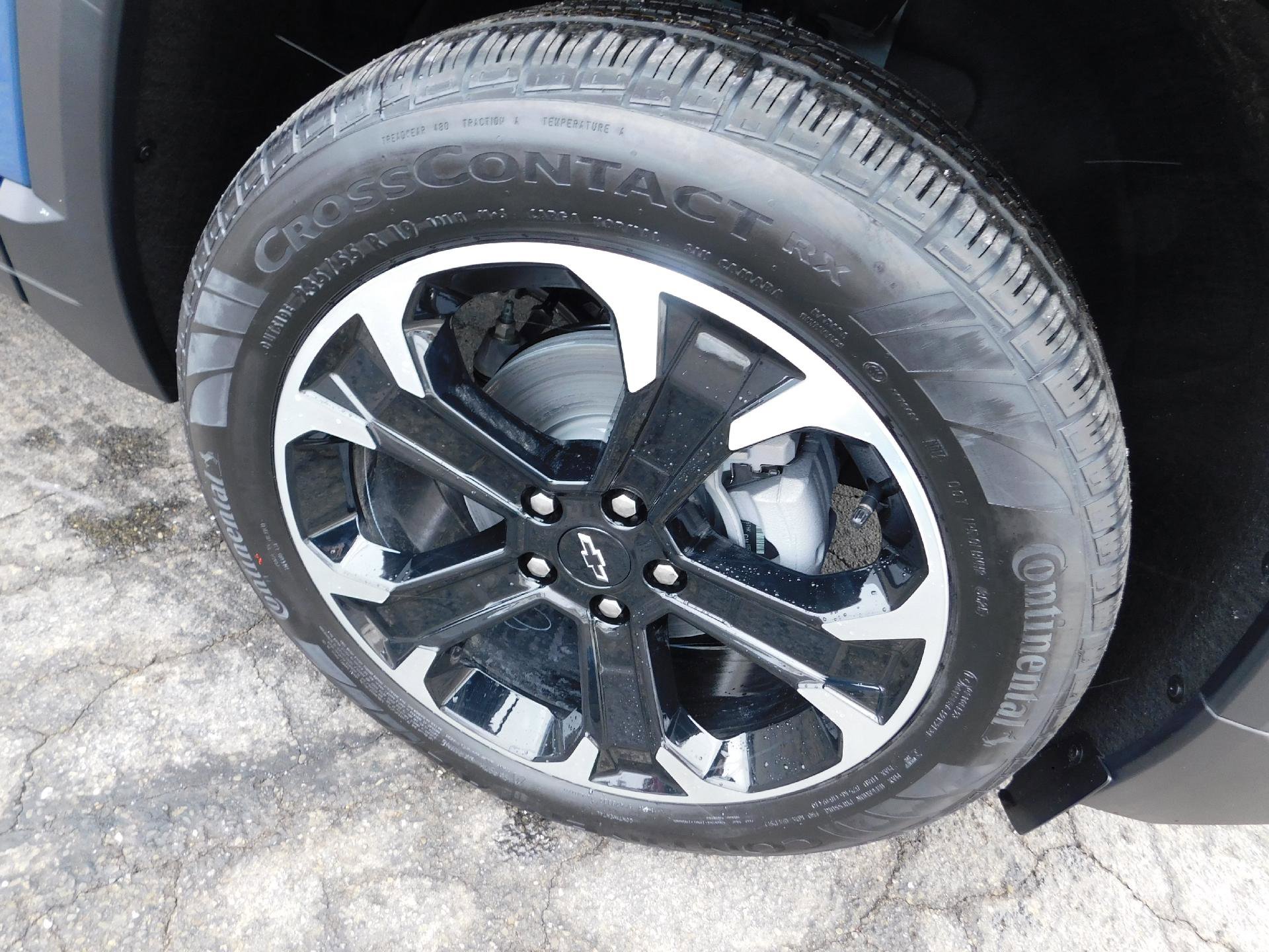 New 2026 Chevrolet Equinox LT w/ Convenience Package II image 15