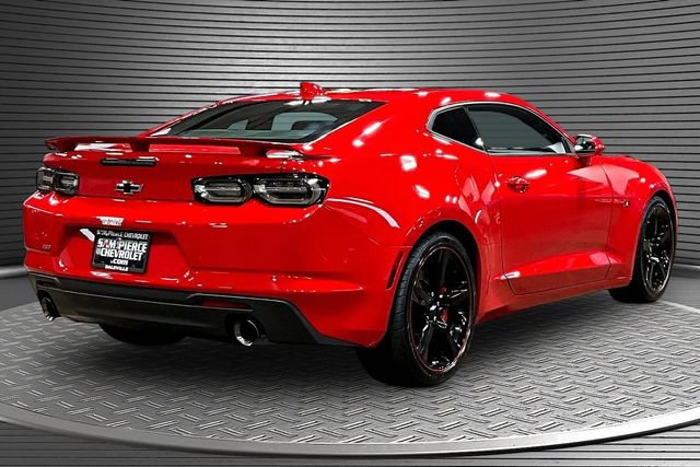 Used 2022 Chevrolet Camaro SS RWD image 6