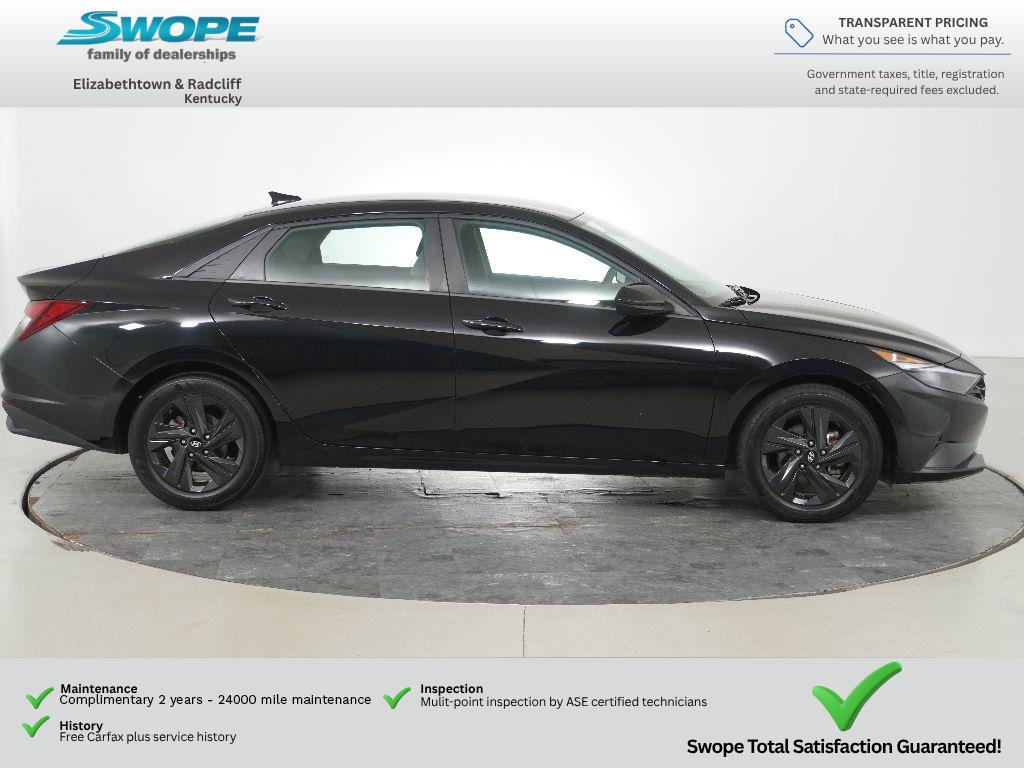 Certified 2023 Hyundai Elantra SEL FWD image 2