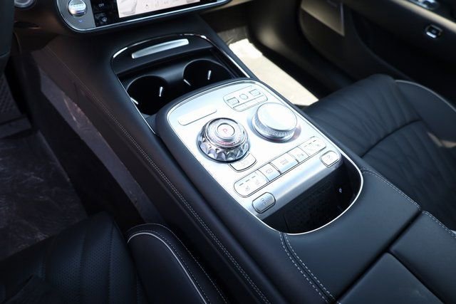 Used 2024 Genesis G90 3.5T image 19