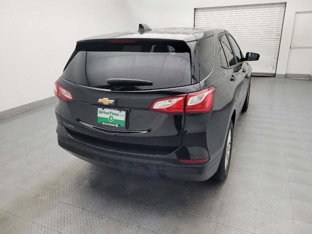 Used 2021 Chevrolet Equinox LS w/ LS Convenience Package image 7