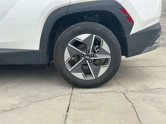 Certified 2025 Hyundai Tucson SEL AWD/4WD image 31