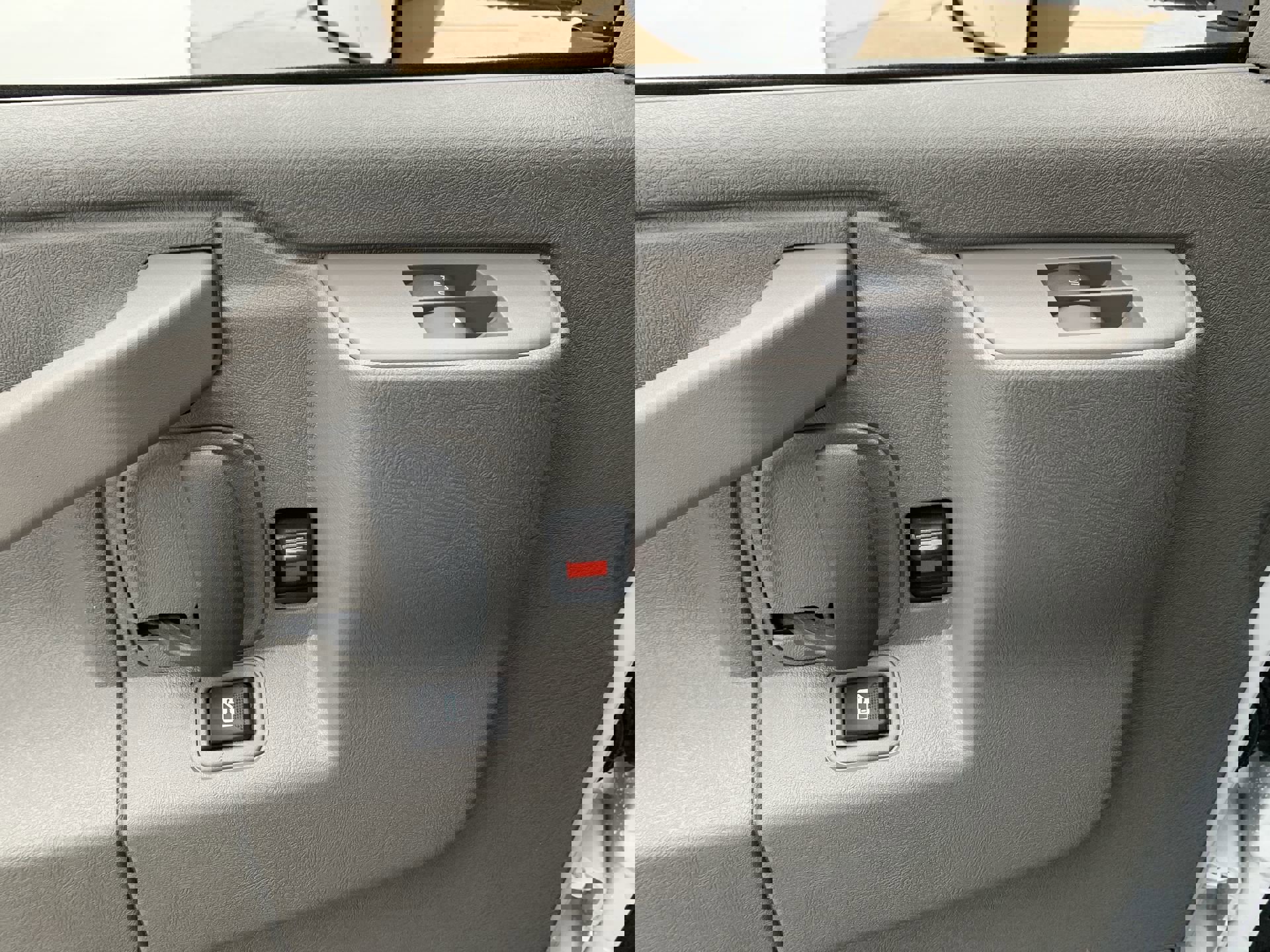 New 2025 GMC Savana 3500 Extended w/ Power Convenience Package image 29