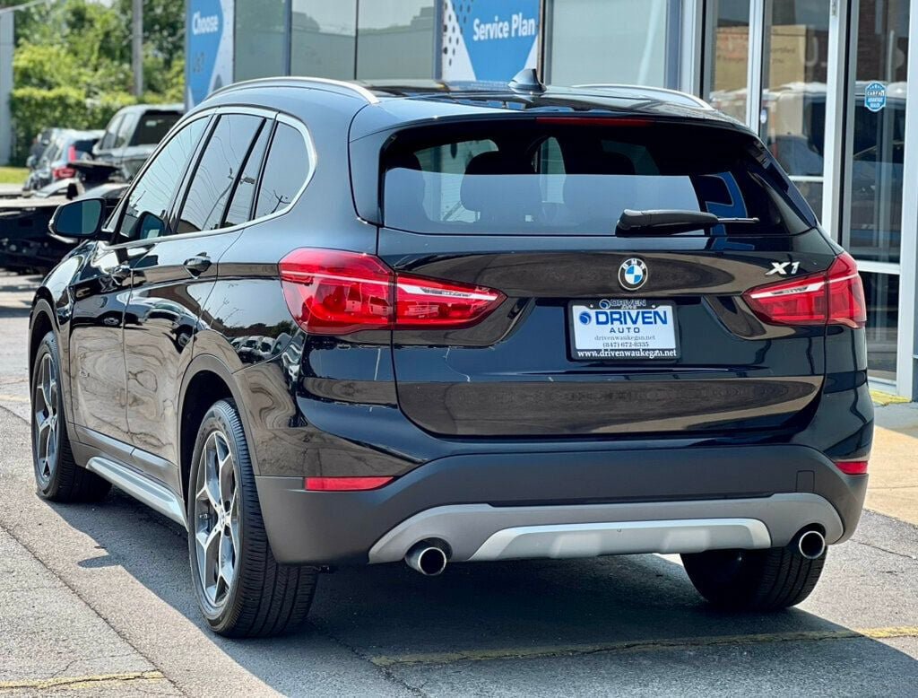 Used 2017 BMW X1 xDrive28i AWD/4WD image 3