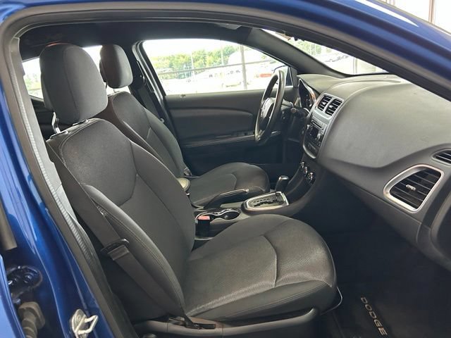 Used 2014 Dodge Avenger SE FWD image 23