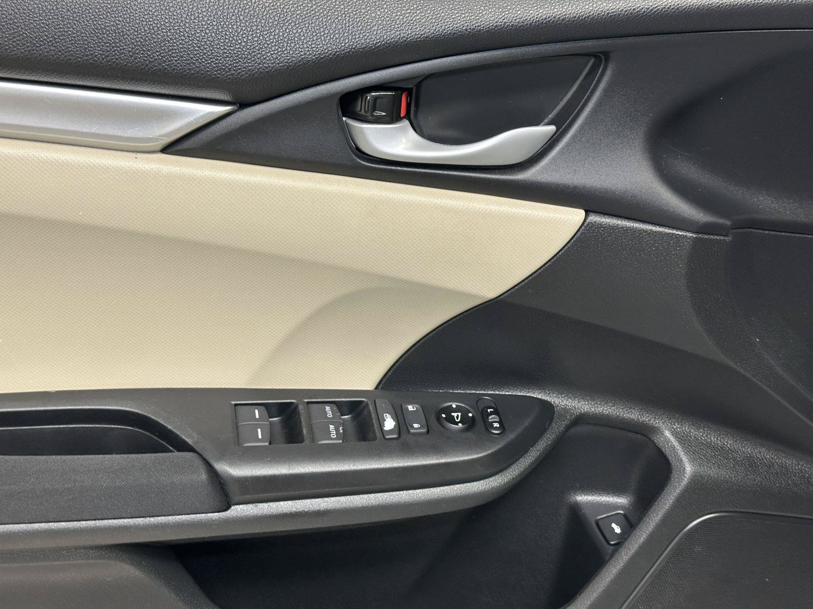 Used 2021 Honda Civic LX image 21
