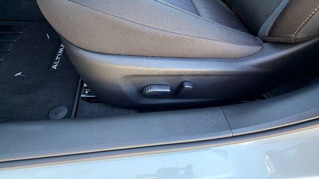 New 2026 Nissan Altima 2.5 SV FWD image 20