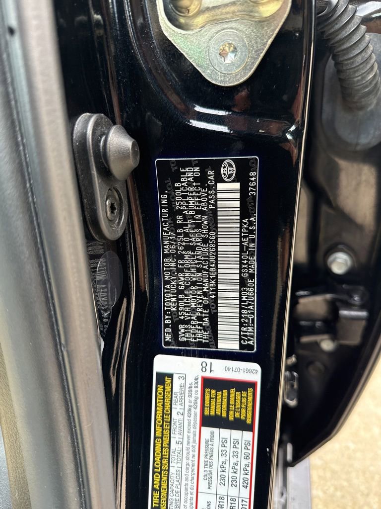Used 2018 Toyota Avalon Limited FWD image 25