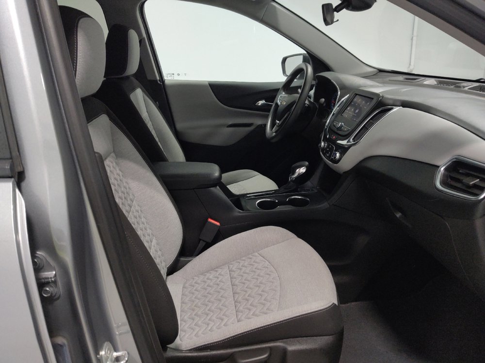 Used 2023 Chevrolet Equinox LS AWD/4WD image 21
