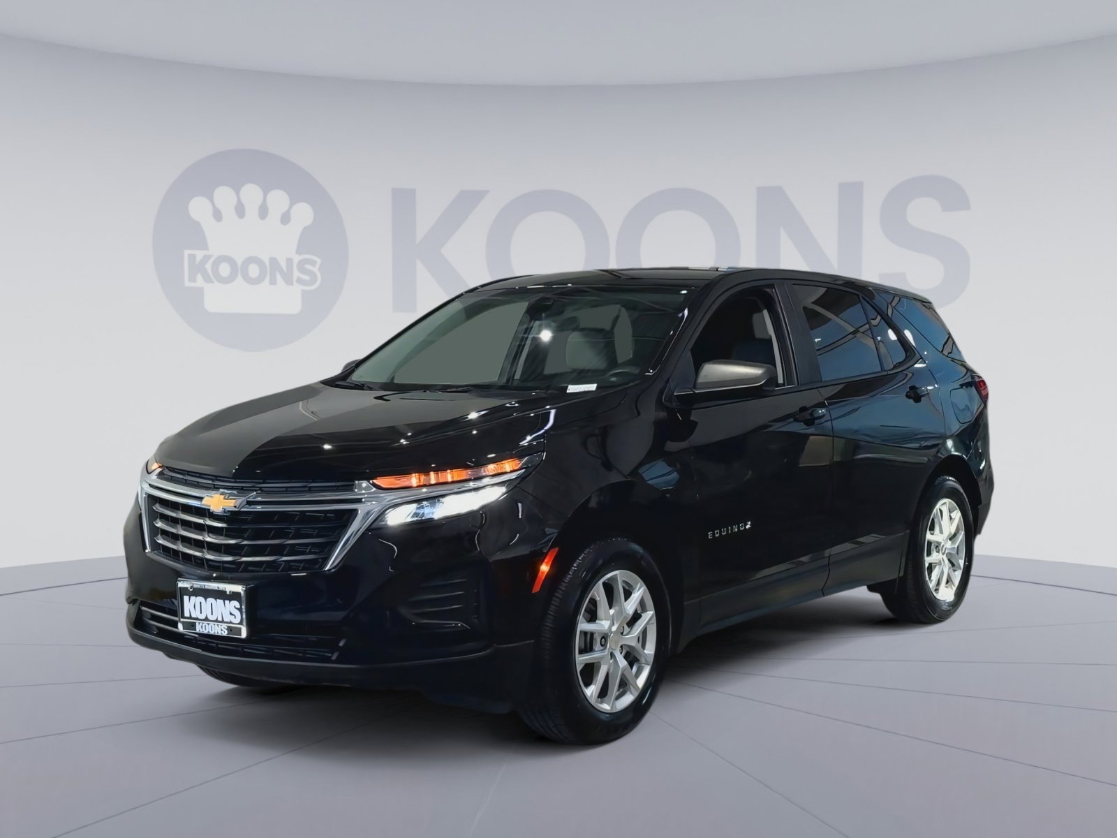 Used 2023 Chevrolet Equinox LS w/ LS Convenience Package image 5