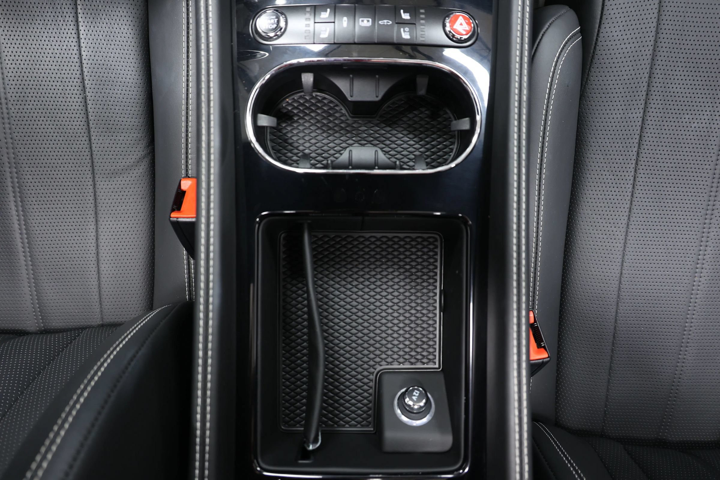 Used 2015 Bentley Flying Spur V8 AWD/4WD image 36