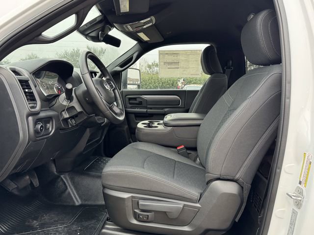 New 2025 RAM 5500 Tradesman image 15