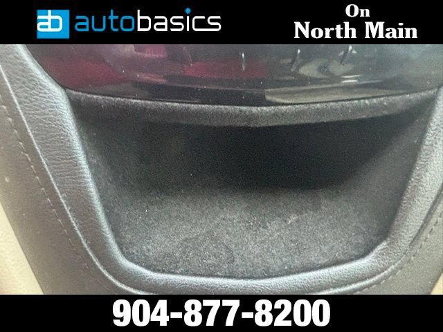 Used 2017 Cadillac XT5 FWD image 11