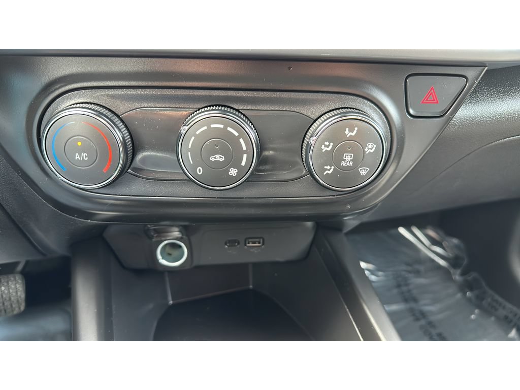 Used 2025 Chevrolet Trax LS FWD image 16