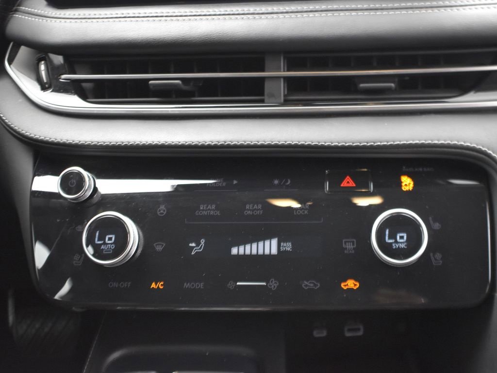 Used 2023 INFINITI QX60 Luxe w/ Cargo Package image 27