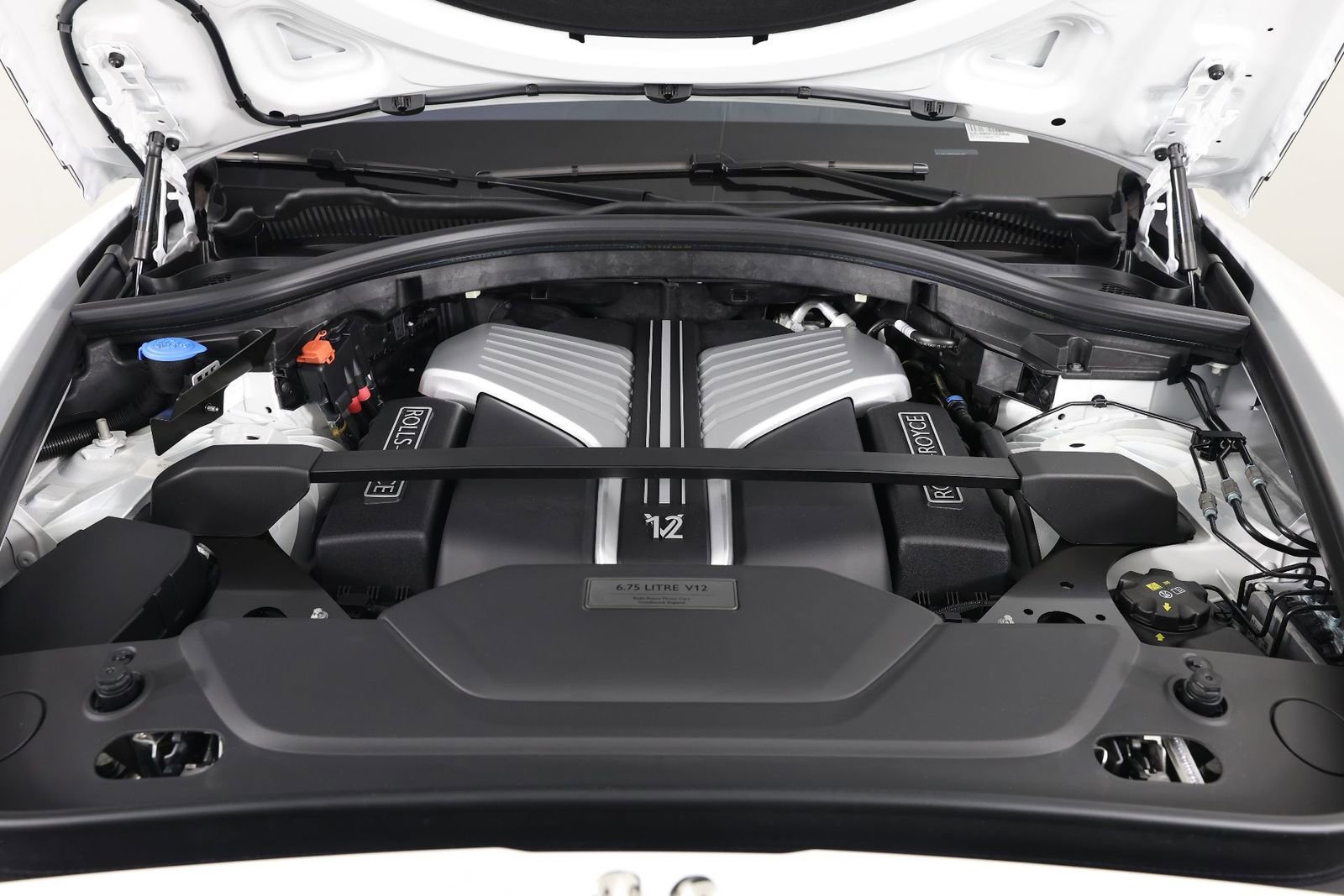 New 2026 Rolls-Royce Cullinan AWD/4WD image 27