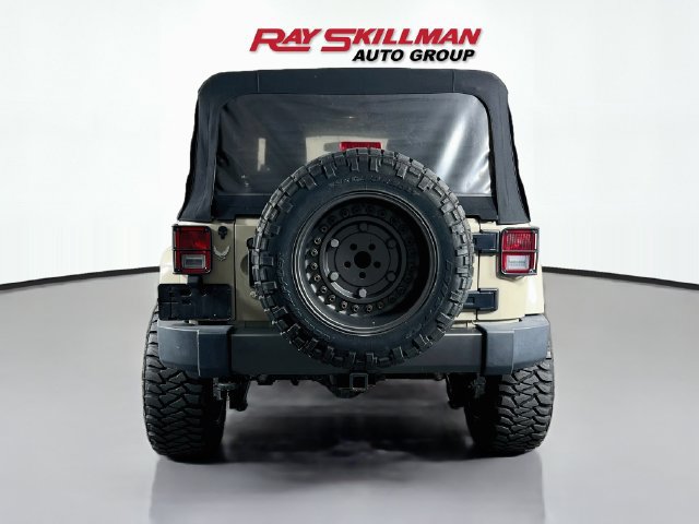 Used 2017 Jeep Wrangler Unlimited Sport AWD/4WD image 6
