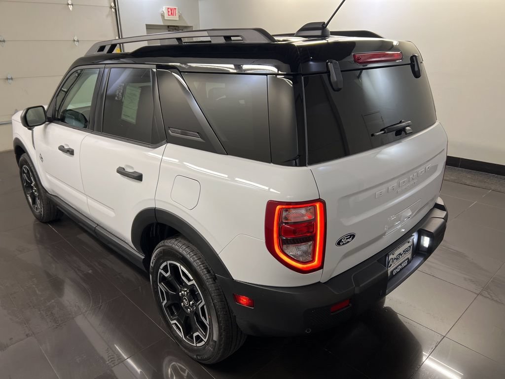 New 2026 Ford Bronco Sport Outer Banks w/ Outer Banks Tech Package+ AWD/4WD image 4